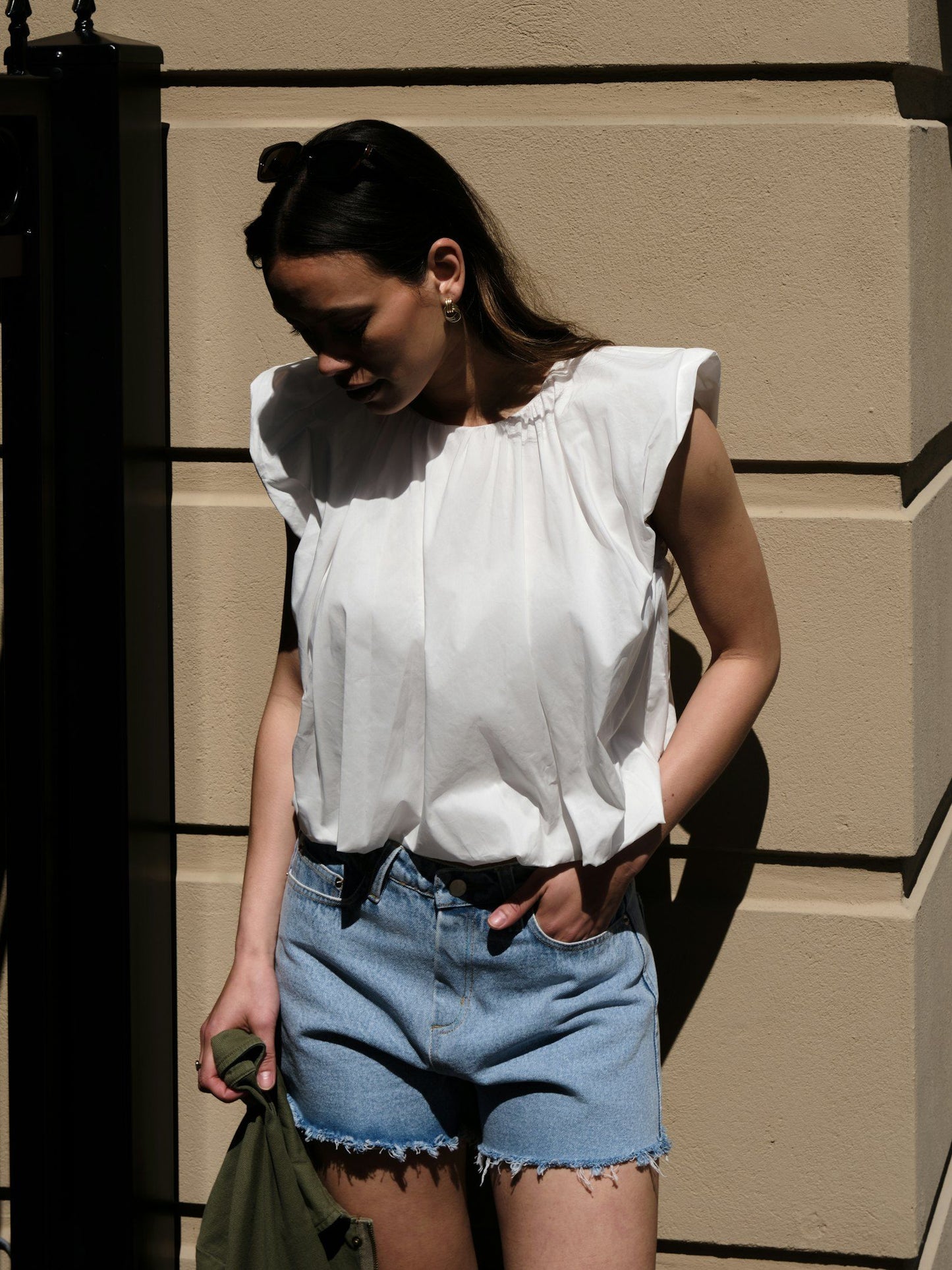 Neo Noir Topp Ivania Poplin