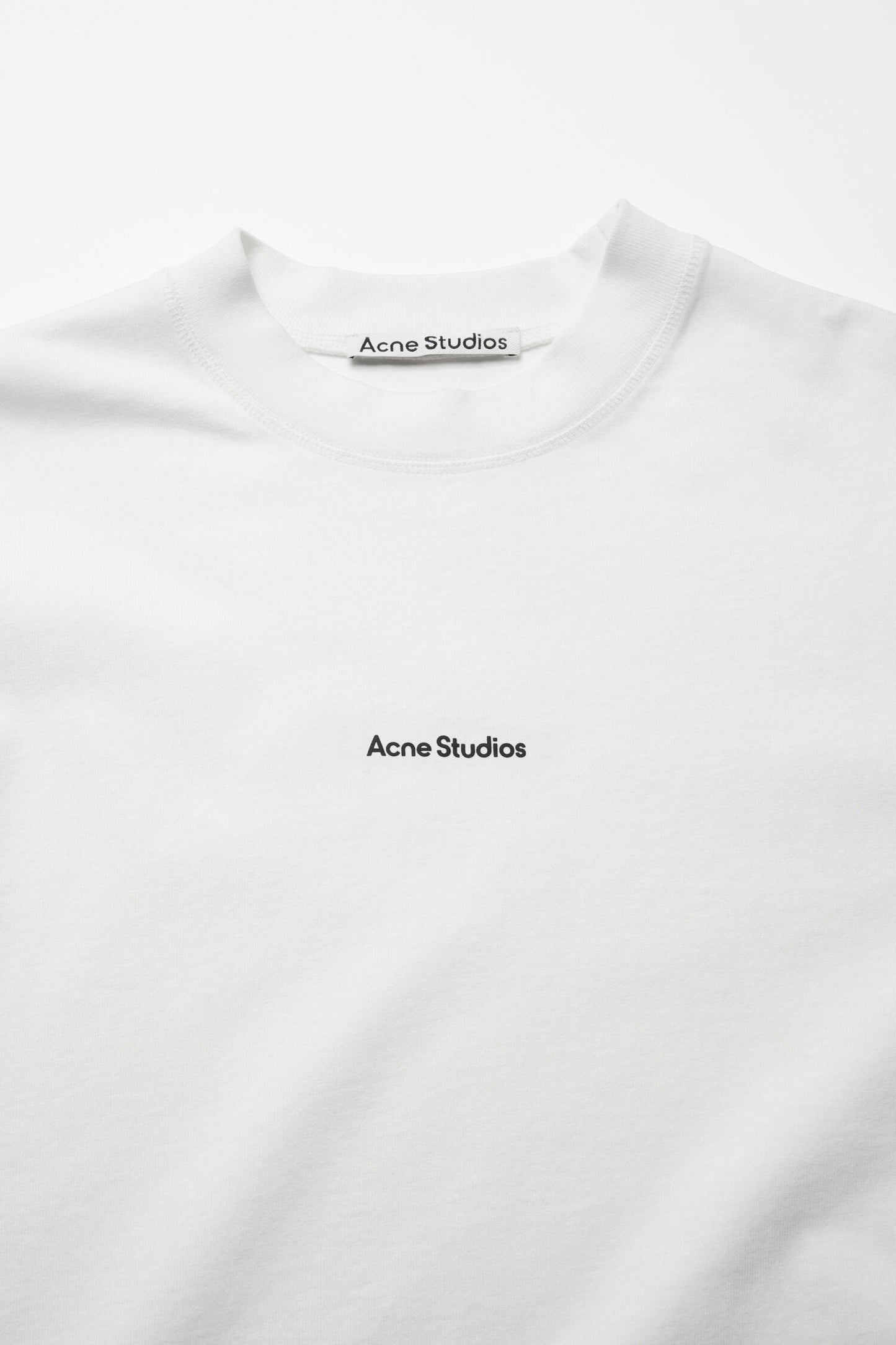 Acne Studios T-shirt Logo