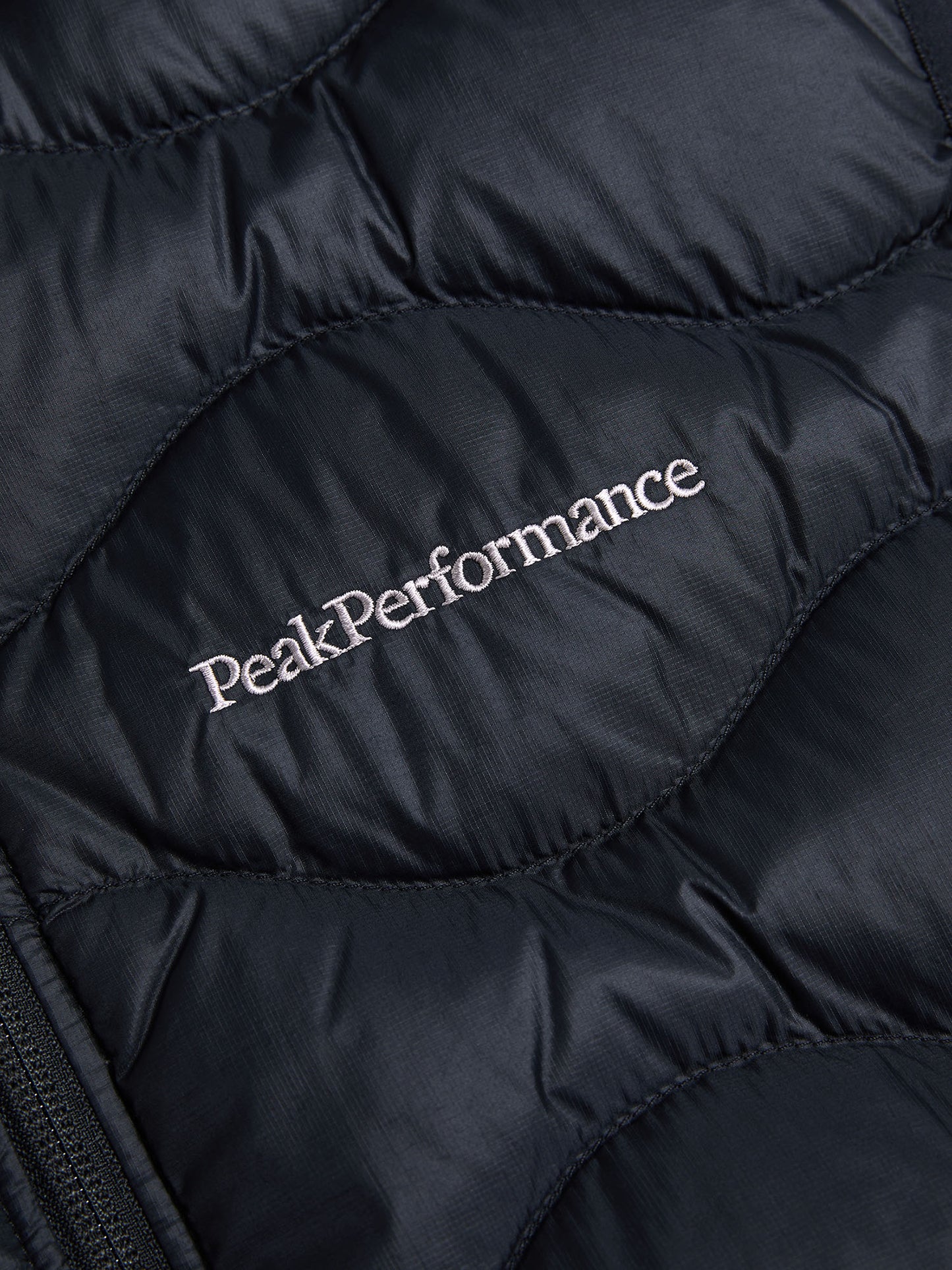 Peak Performance Väst Helium Down Vest