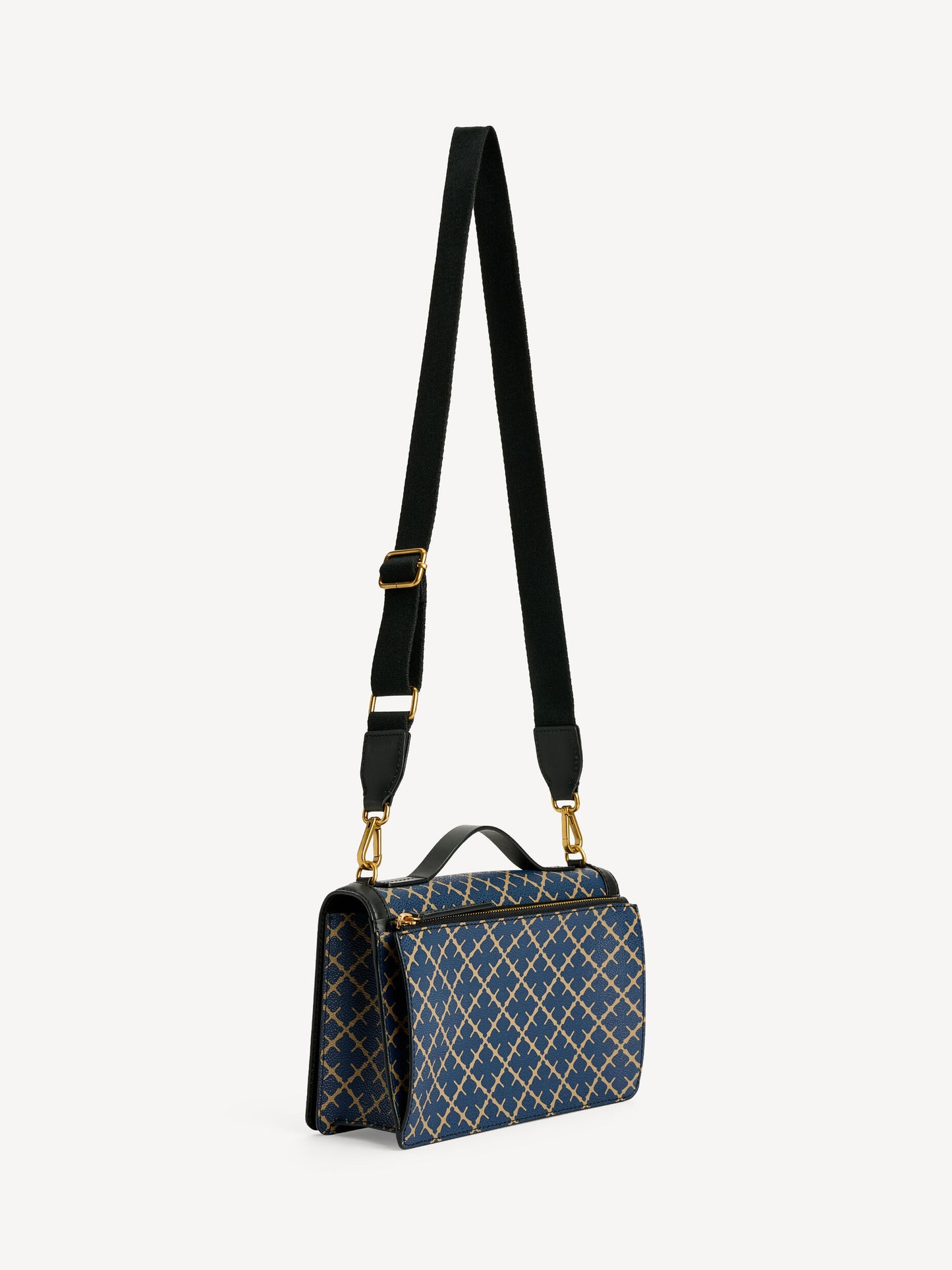 By Malene Birger Väska Loennas