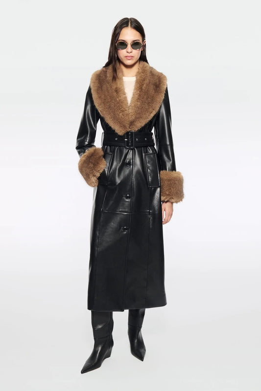 Stand Studio Kappa Estella