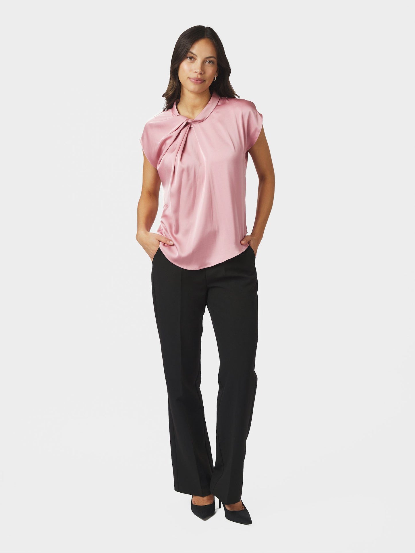 Neo Noir Topp Fleur Drapy Satin