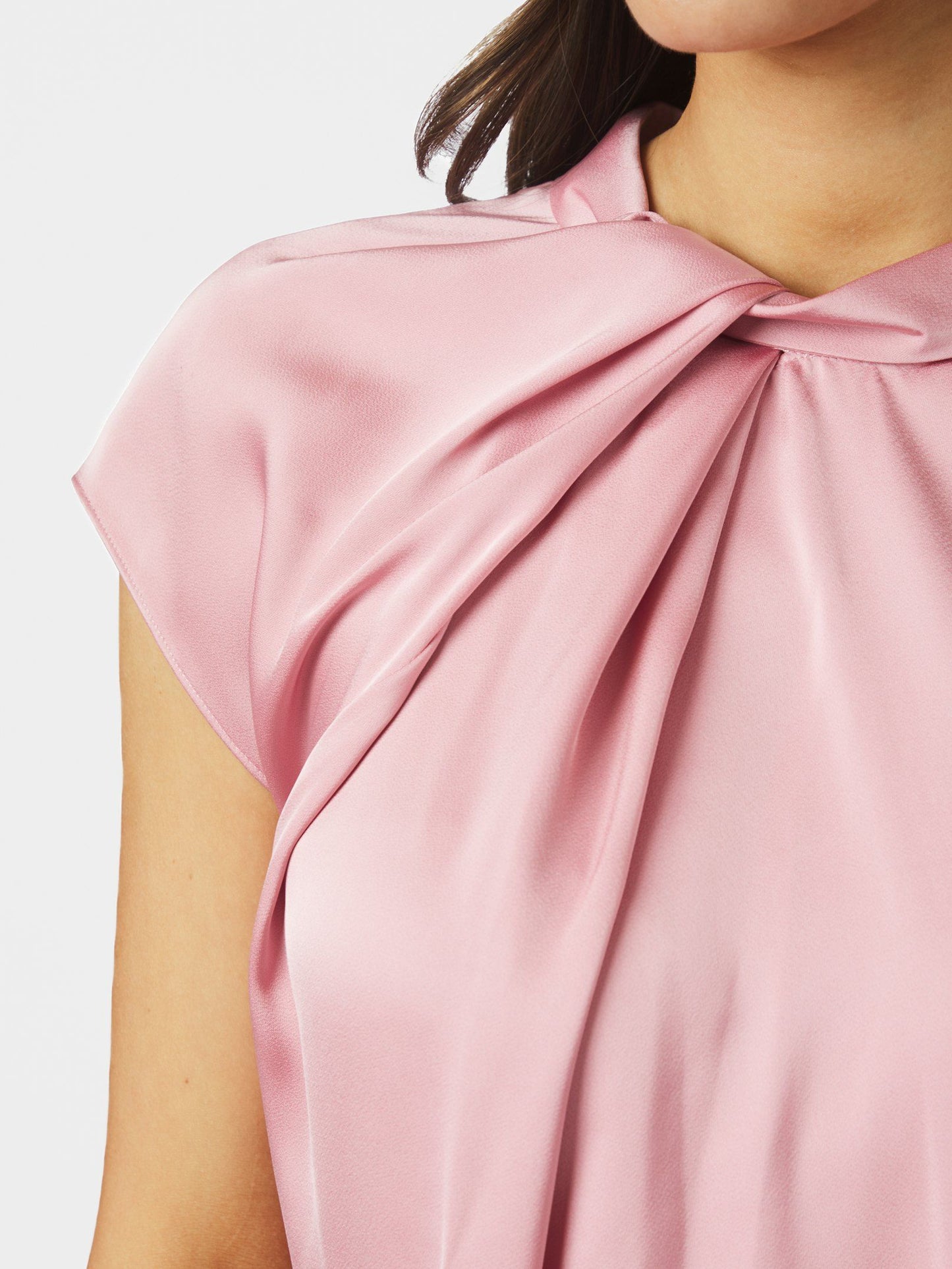 Neo Noir Topp Fleur Drapy Satin