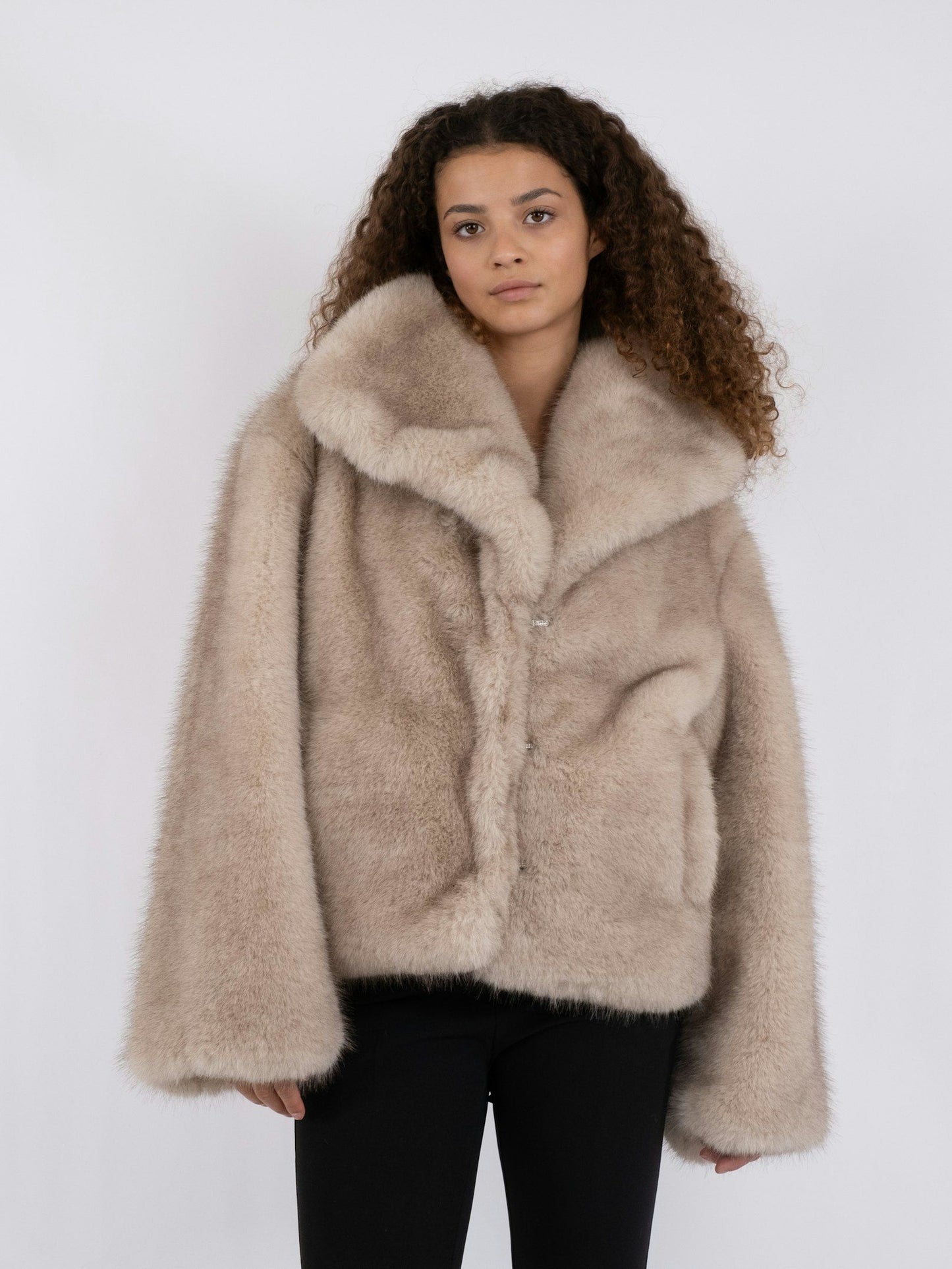 Neo Noir Jacka Stephanie Faux Fur