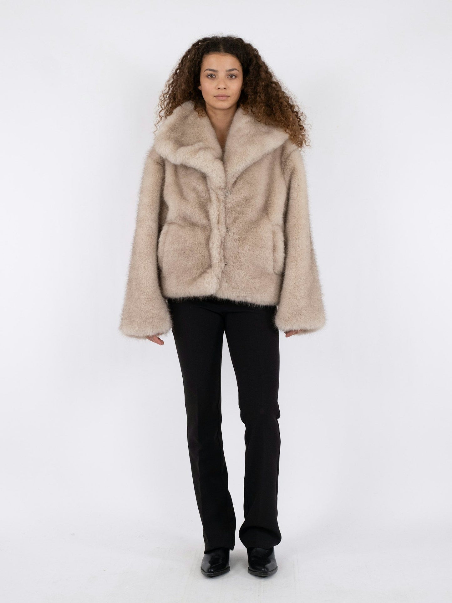 Neo Noir Jacka Stephanie Faux Fur