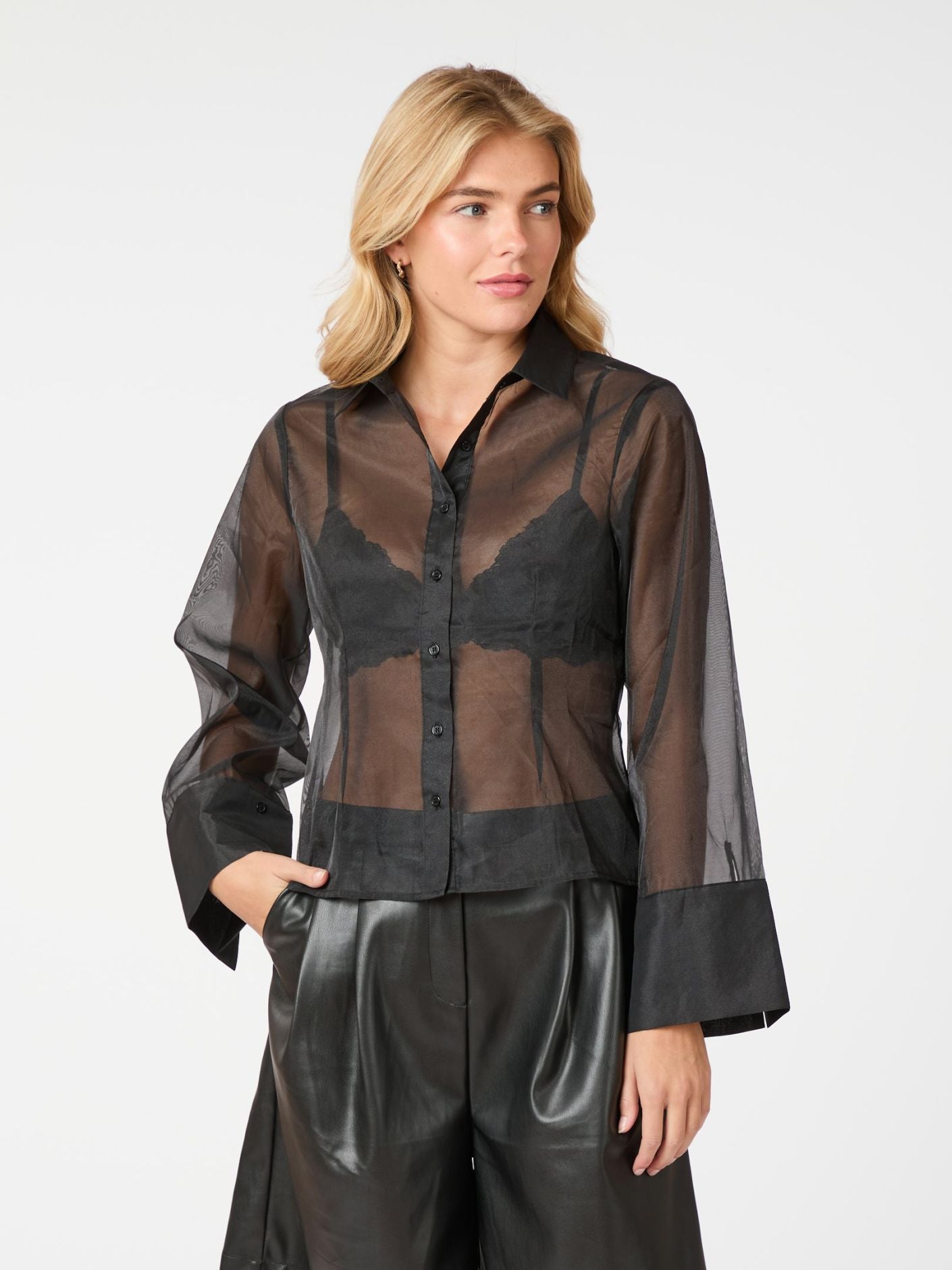 Neo Noir Blus Rosa Organza