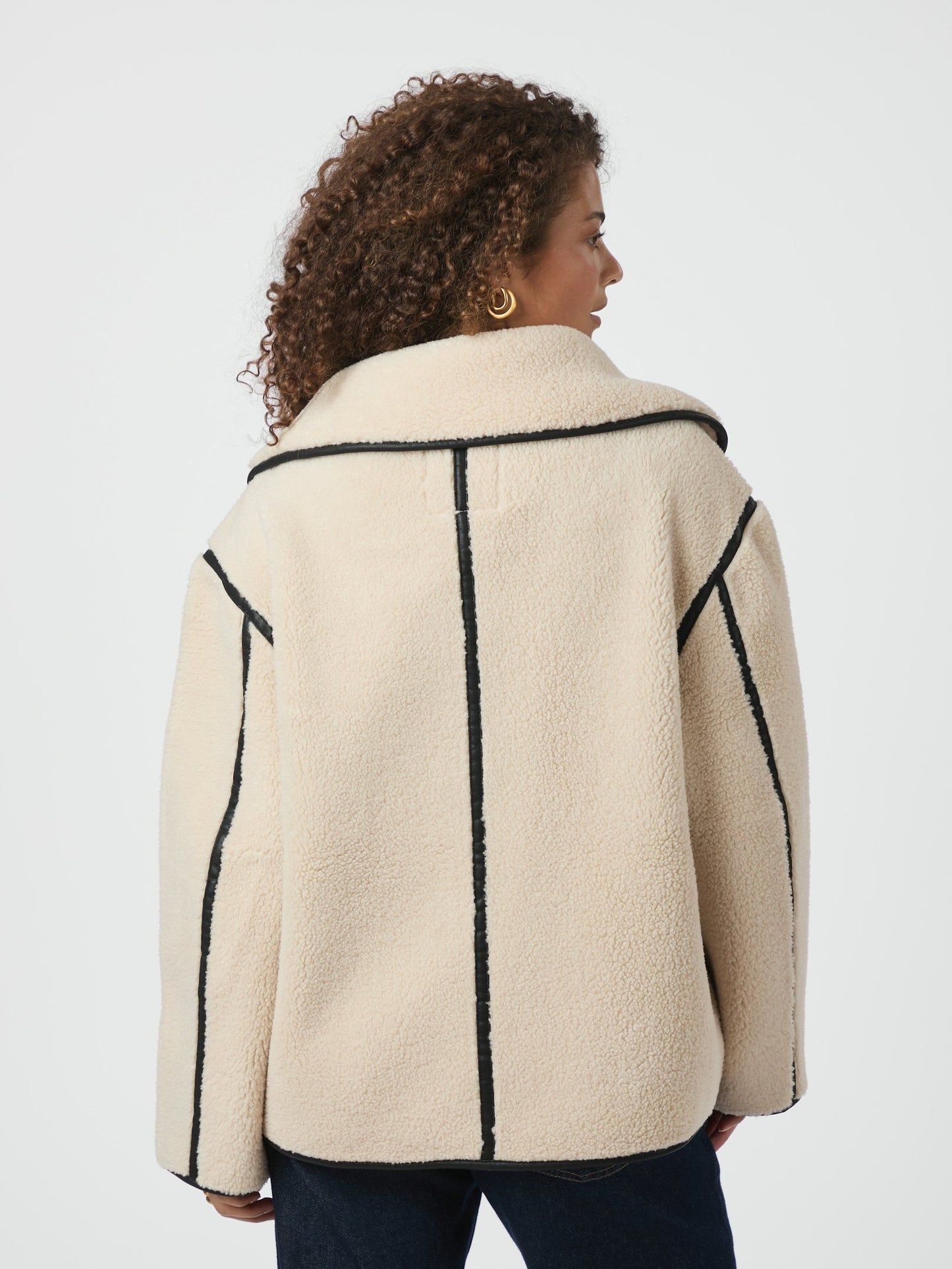 Neo Noir Jacka Edmund Teddy