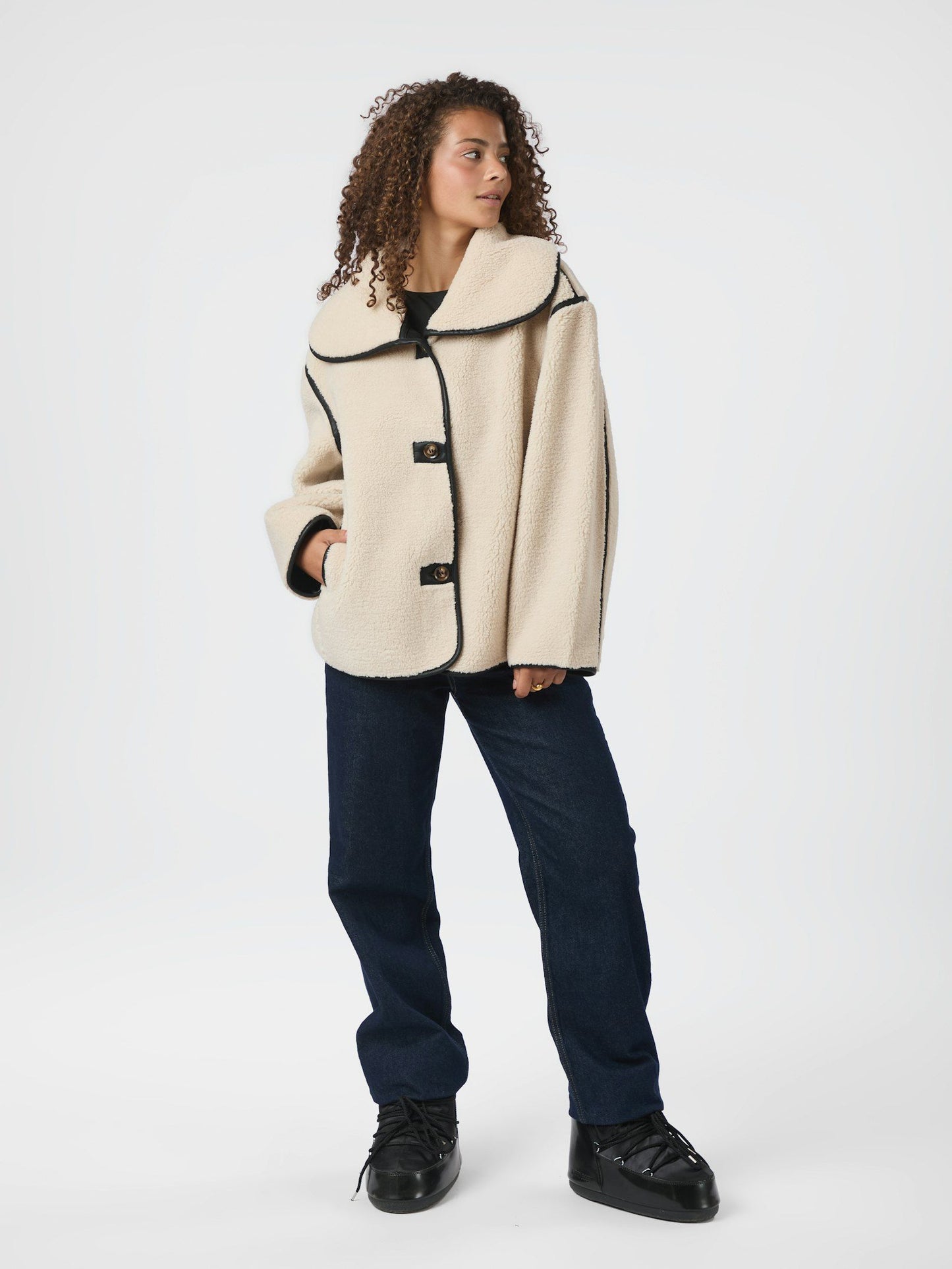 Neo Noir Jacka Edmund Teddy