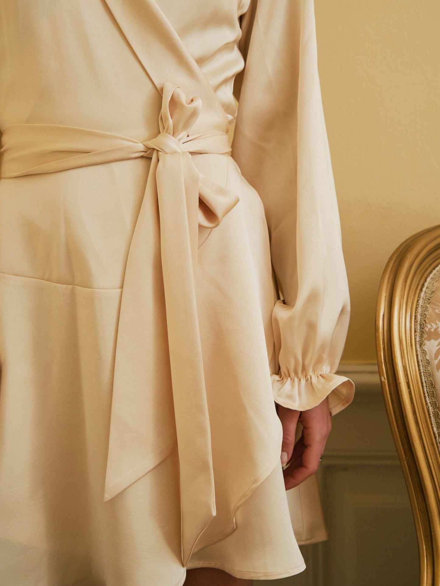 Neo Noir Klänning Colbie Heavy Sateen