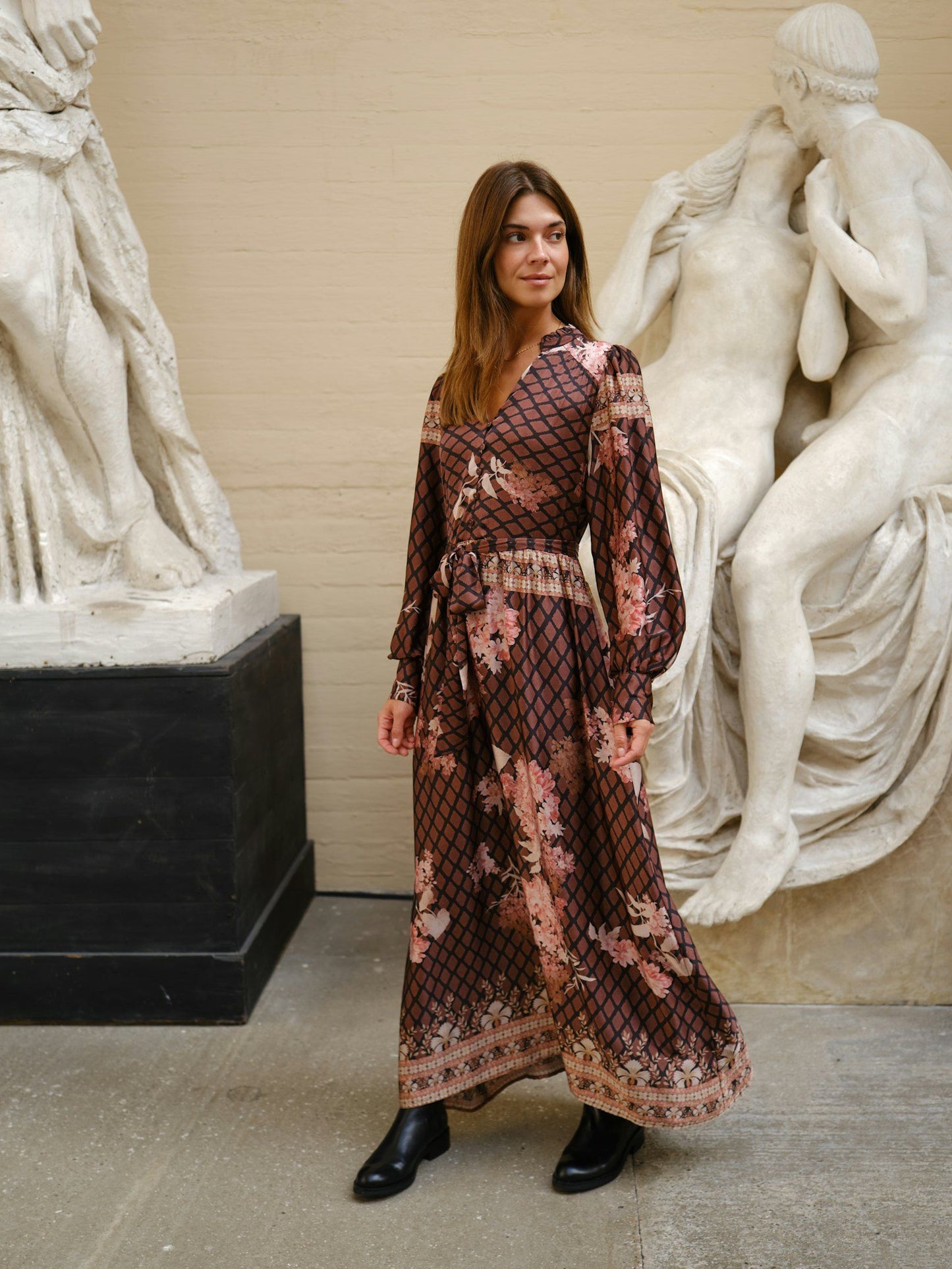 Neo Noir Klänning Nova Botanical Border