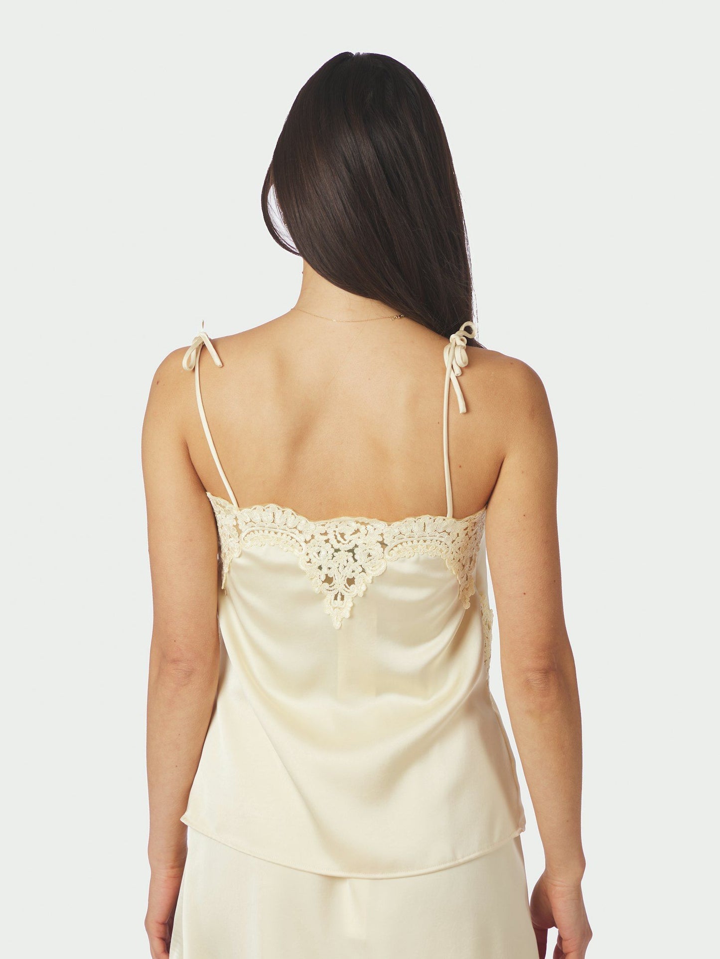 Neo Noir Topp Kaela Heavy Sateen Lace