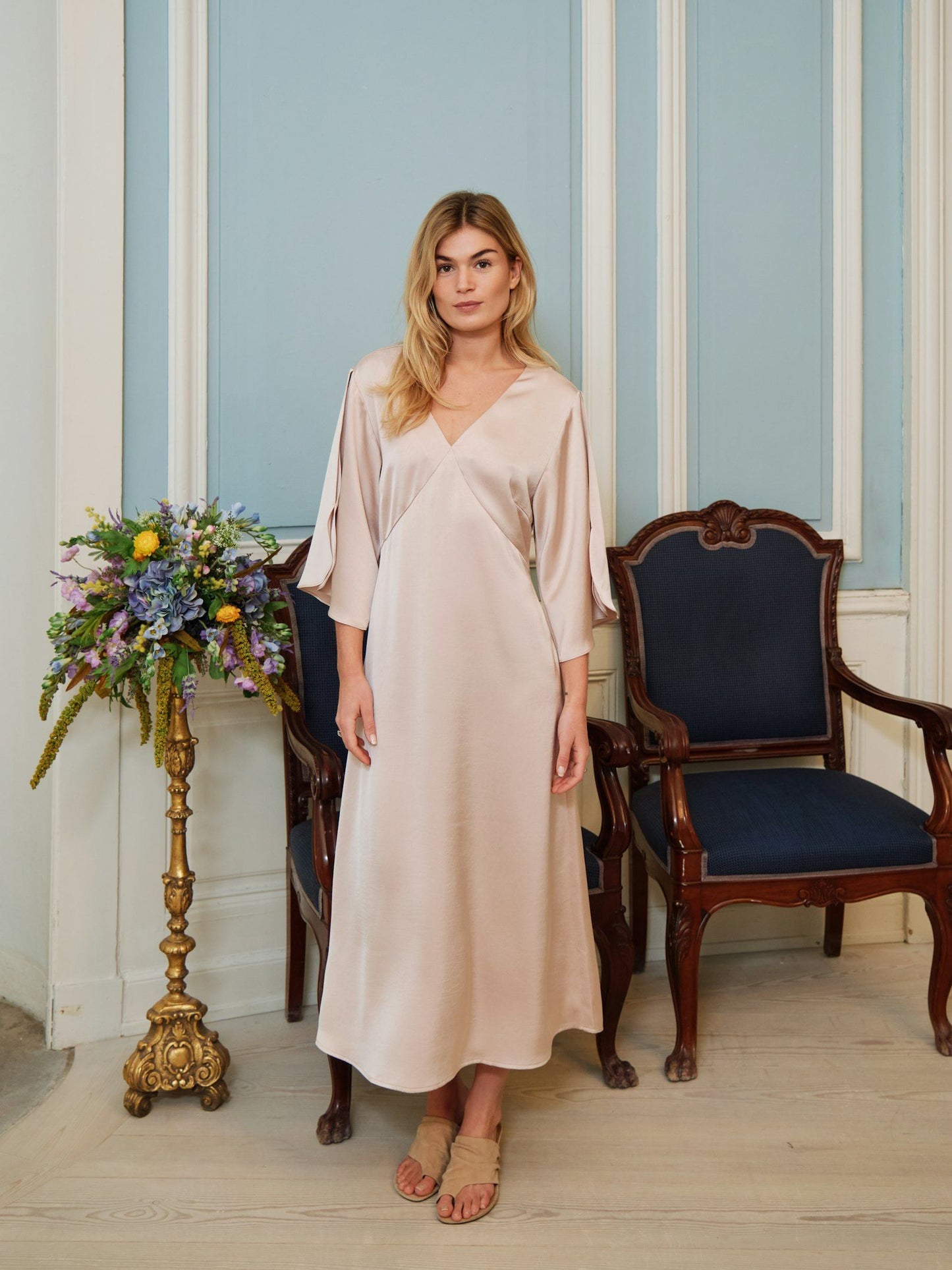 Neo Noir Klänning Remara Heavy Sateen