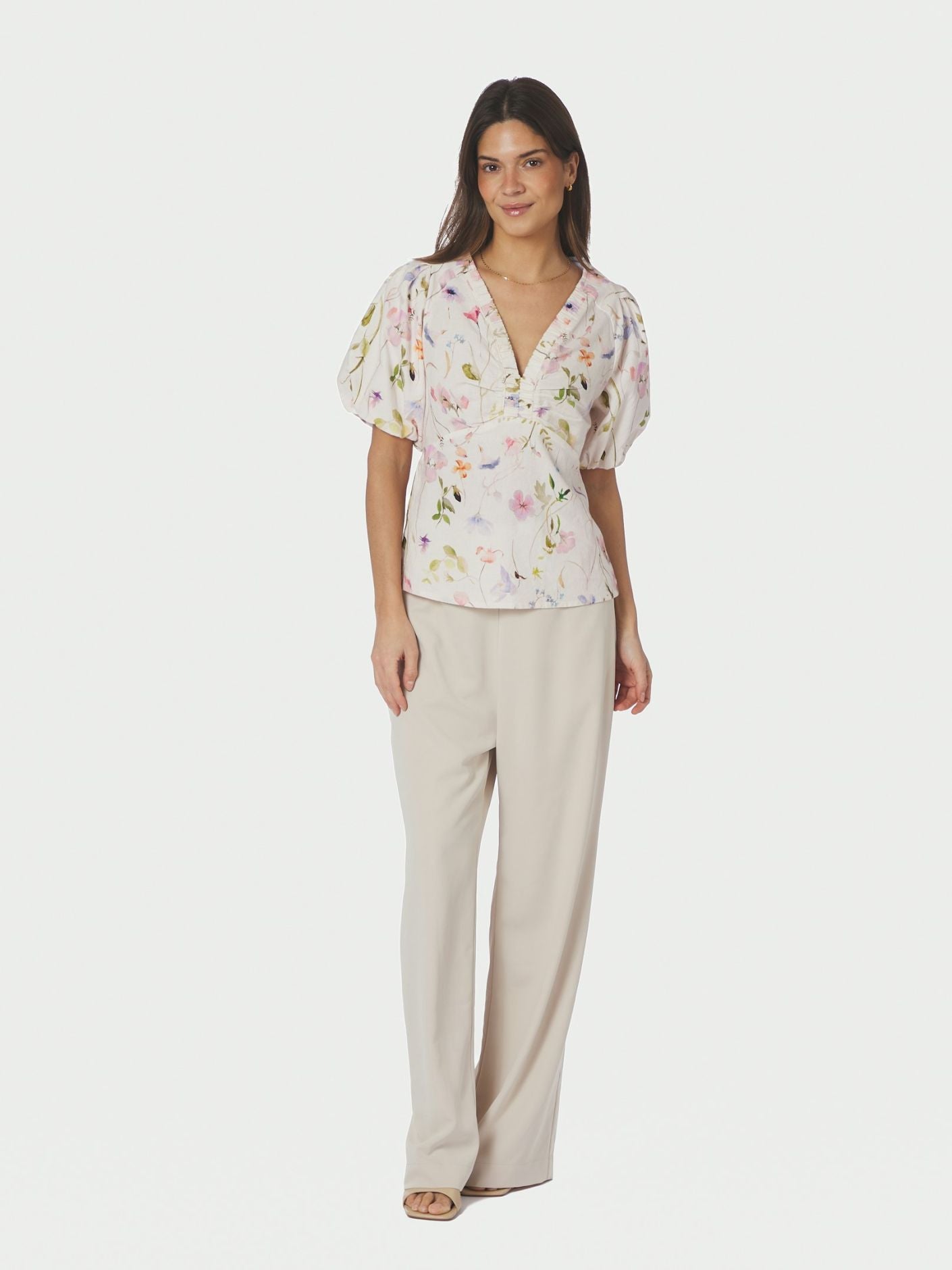 Neo Noir Blus Irina Flower