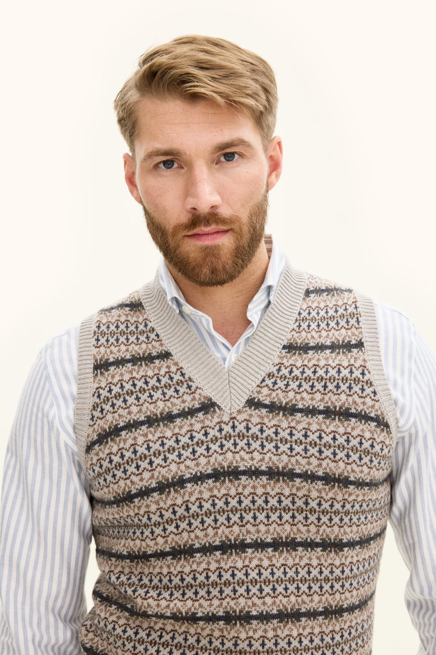 Oscar Jacobson Väst Lucas