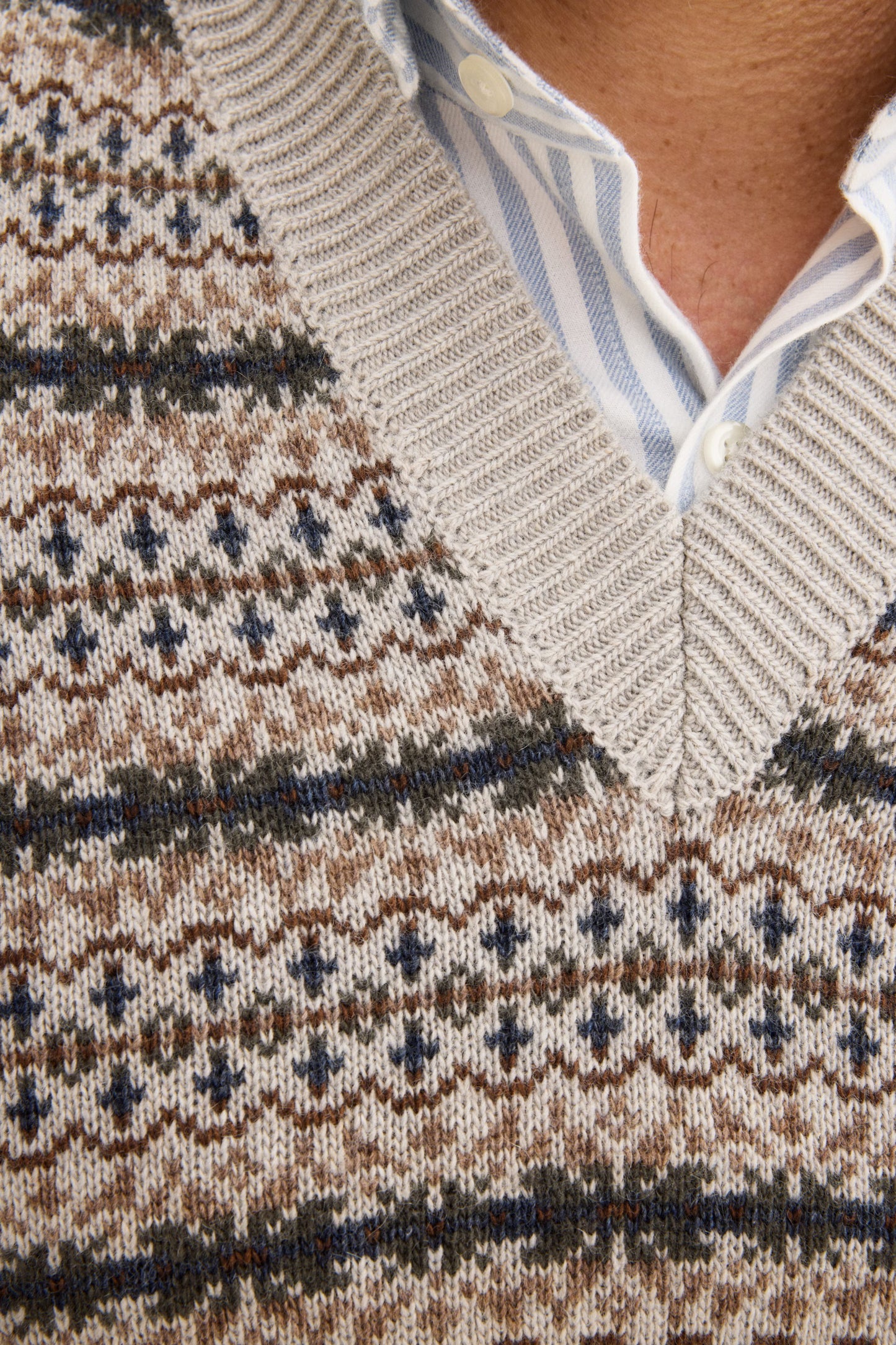 Oscar Jacobson Väst Lucas