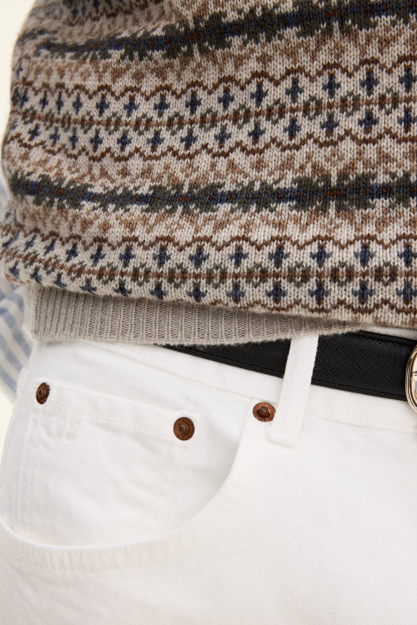 Oscar Jacobson Väst Lucas