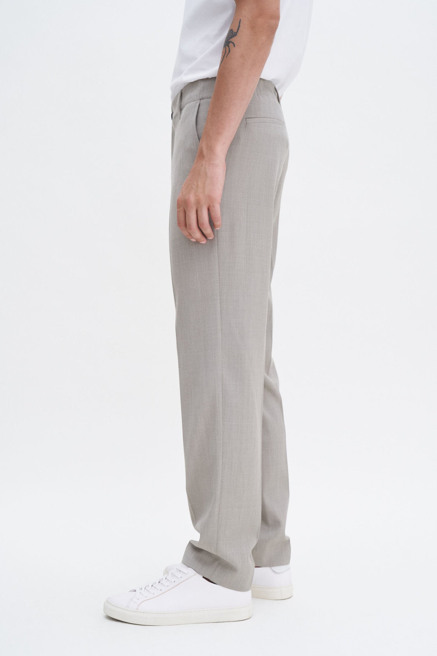 Filippa K Byxor Elastic Waist Tailored