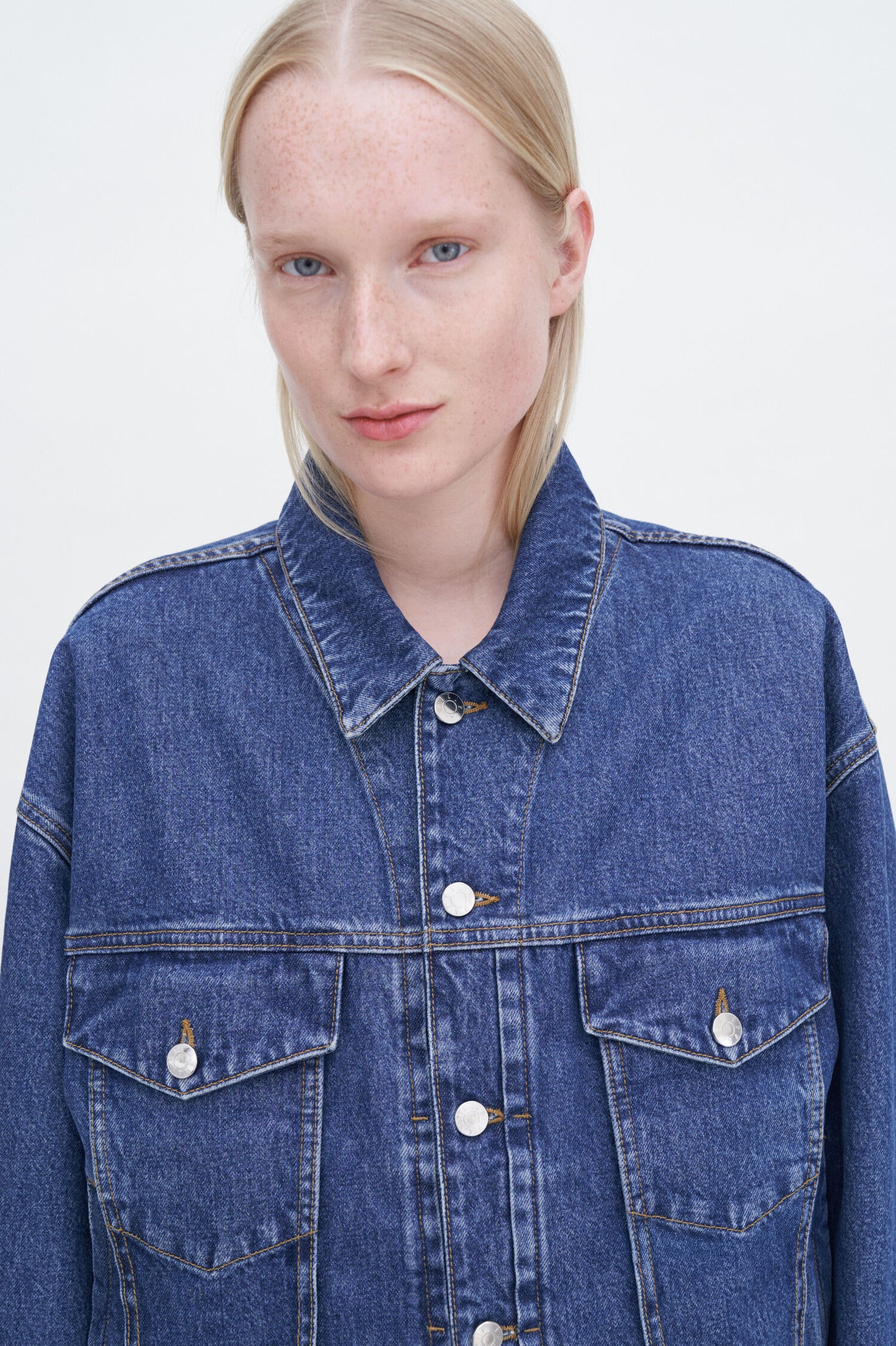 Filippa K Jacka Relaxed Jean