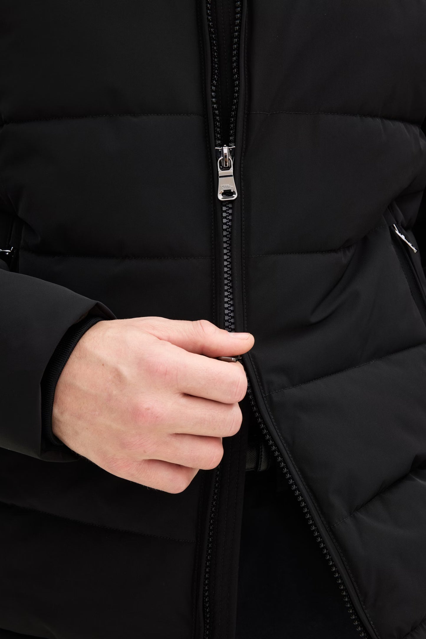 Oscar Jacobson Jacka Hooded Puffer