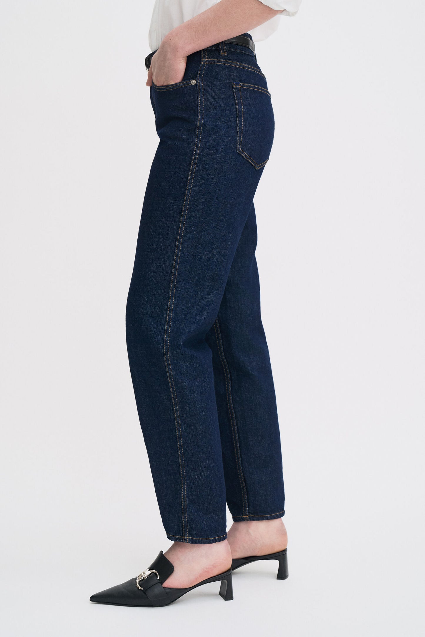 Filippa K Jeans Cropped Tapered