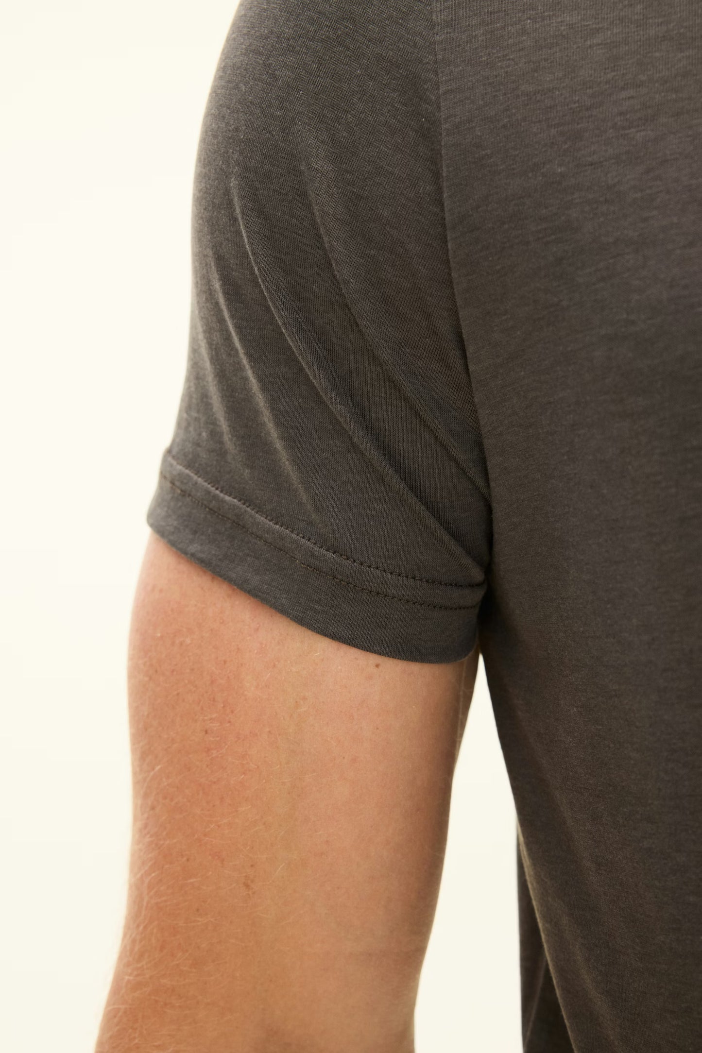 Oscar Jacobson T-shirt Kim