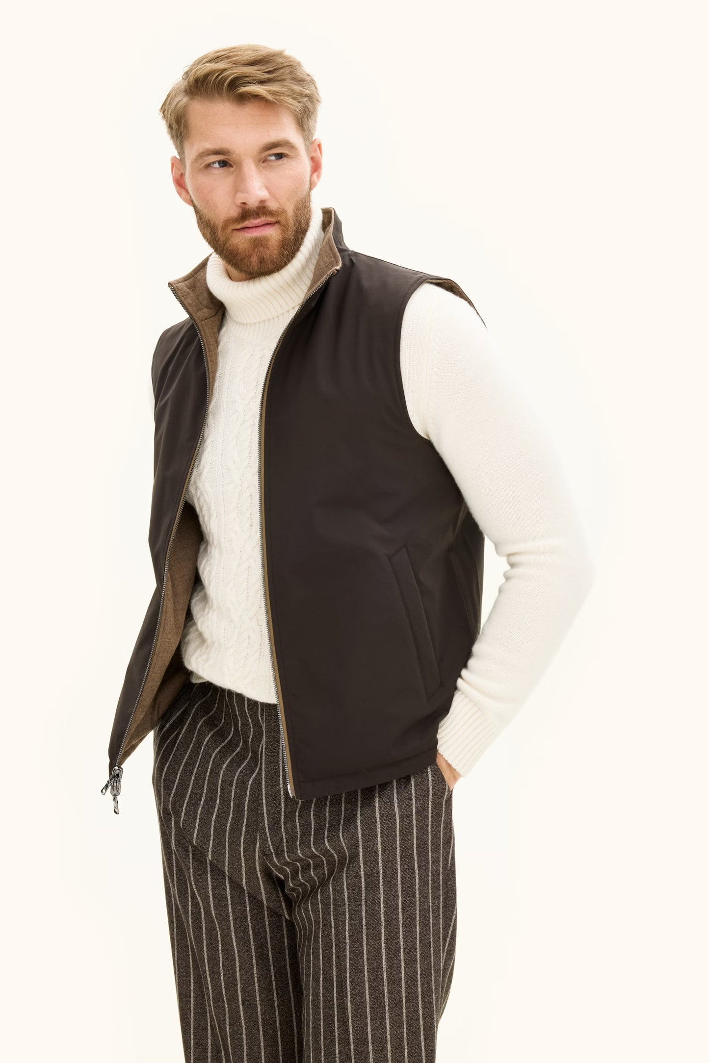 Oscar Jacobson Väst Reversible