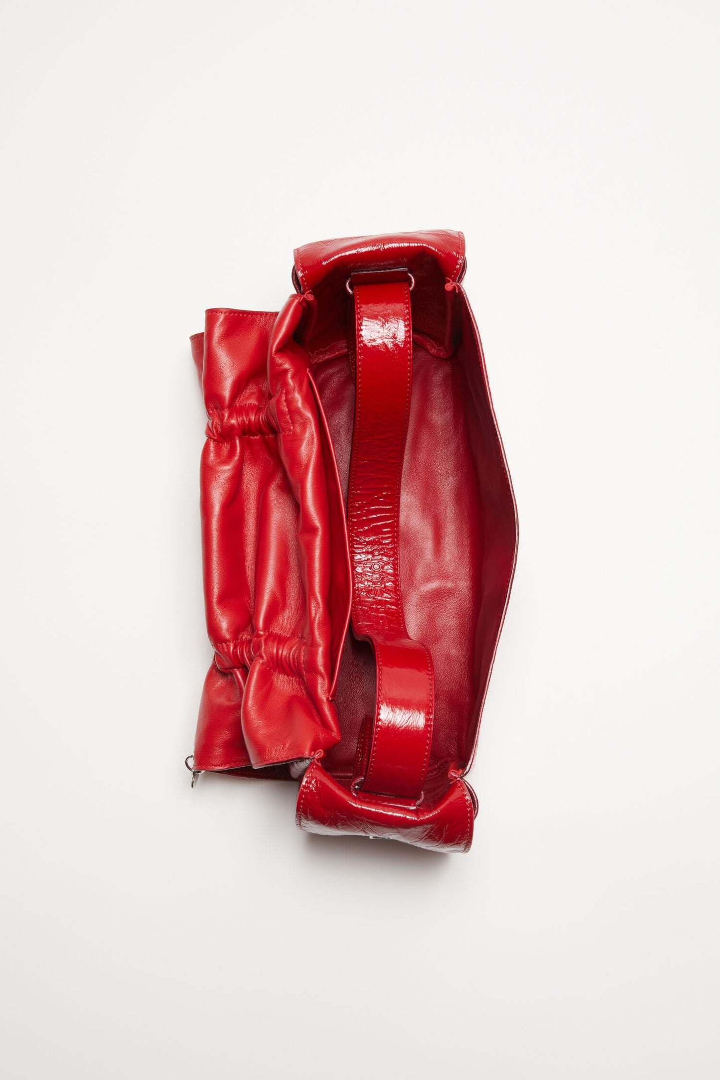 Acne Studios Väska Multipocket Crinkled Patent