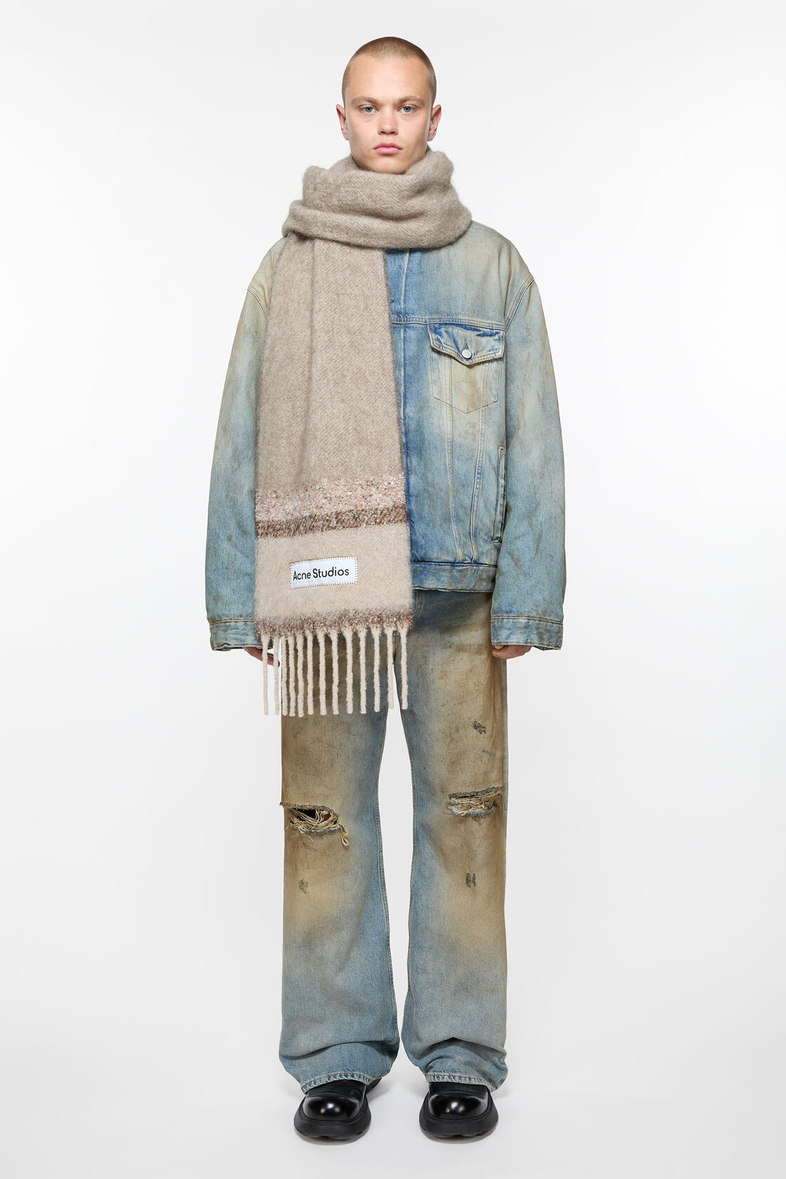 Acne Studios Halsduk Fringed Logo