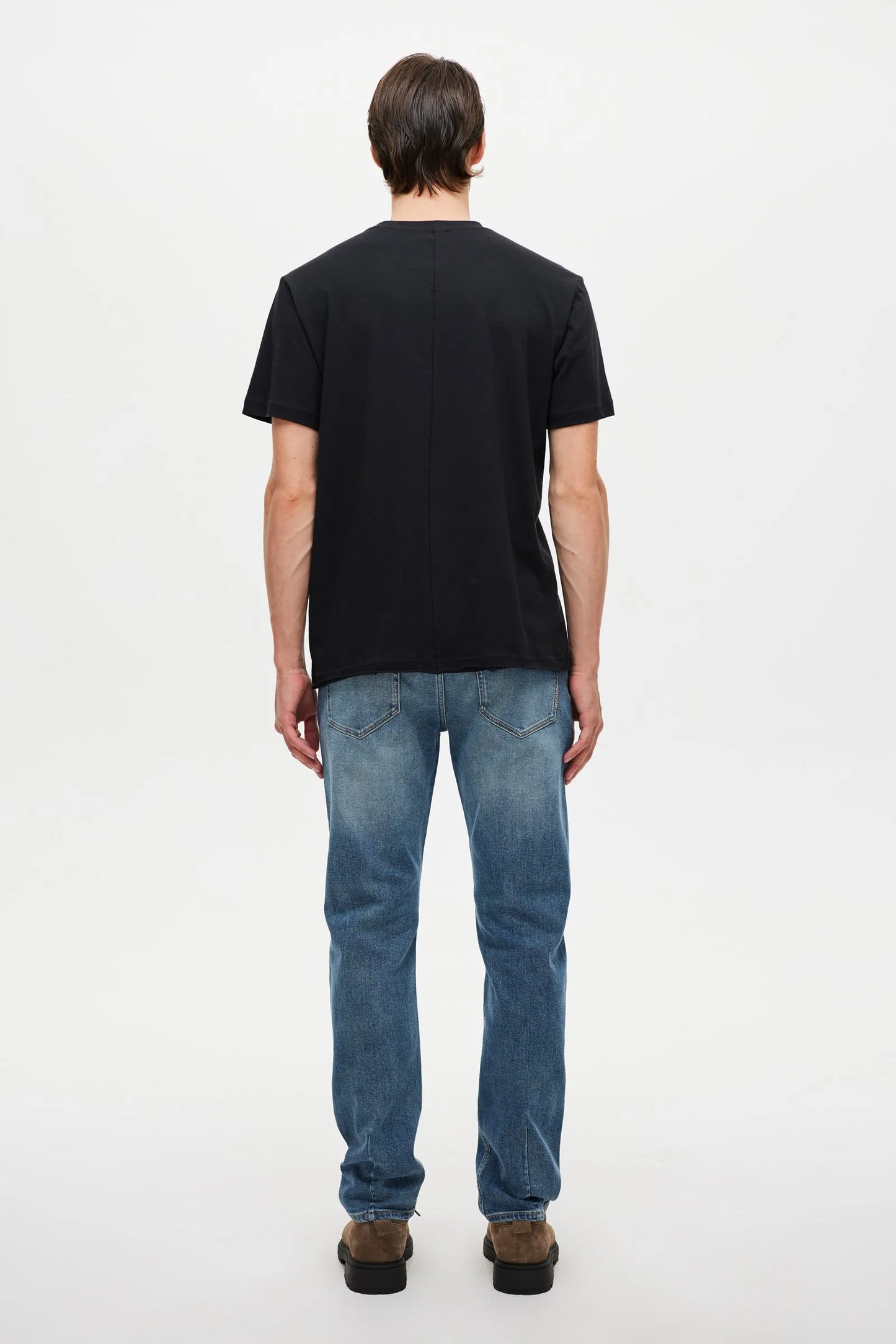 Neuw Jeans Lou Straight Nowhere